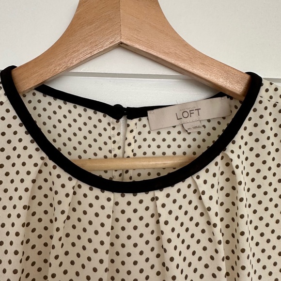 Loft Ruffle Sleeveless Top, XS - Picture 3 of 7